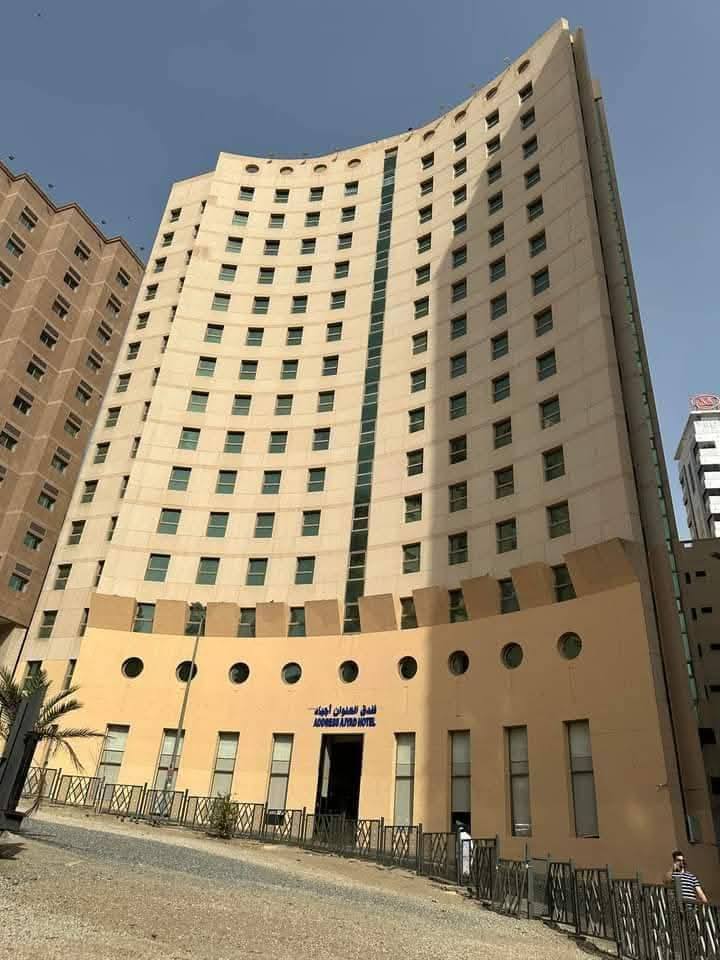 hotel-img